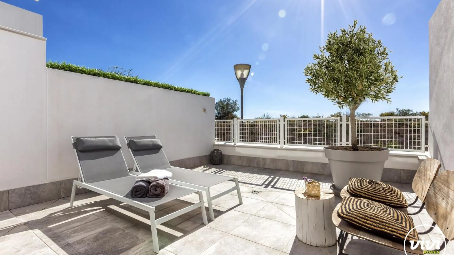 Vivi Homes - Blossom Pool, Gym & Terrace Benalmadena 0*,  Spain