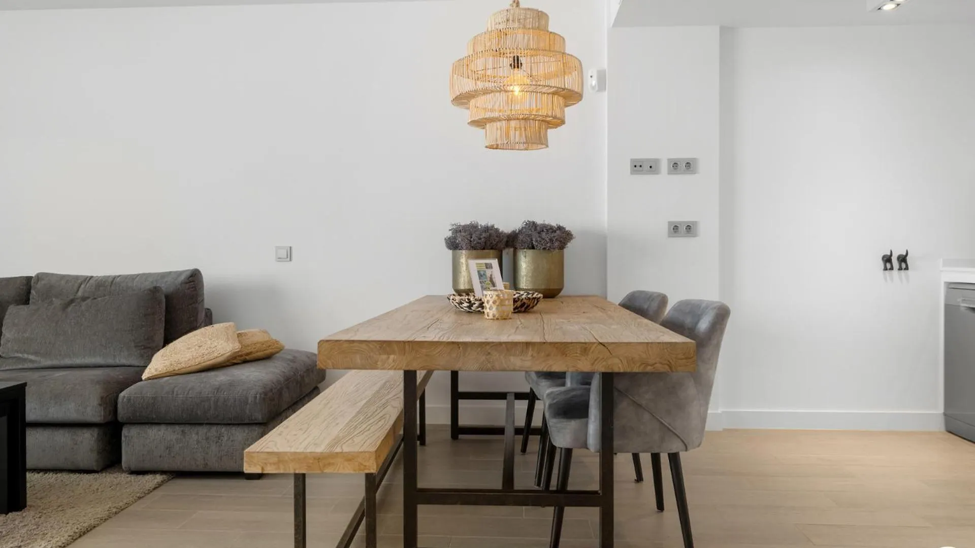 Vivi Homes - Blossom Pool, Gym & Terrace Benalmadena Apartment