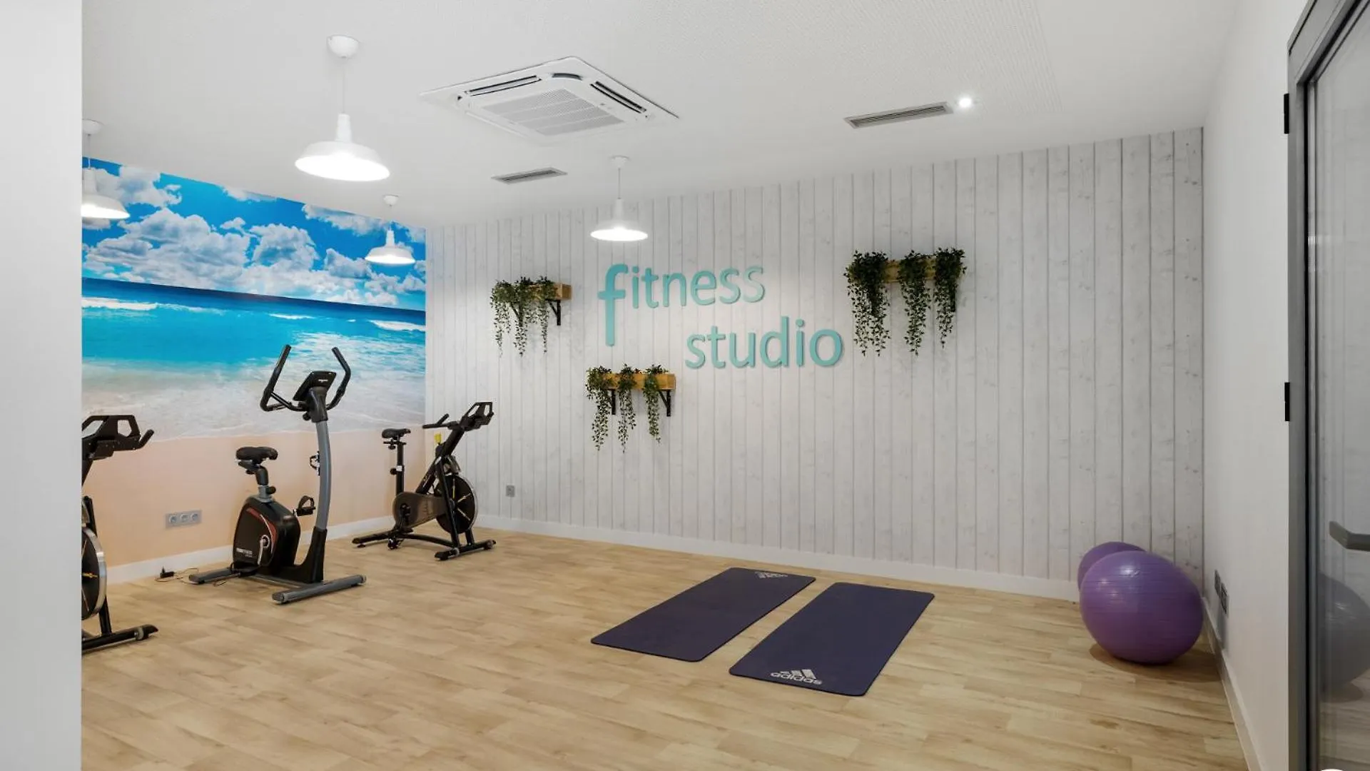 Apartment Vivi Homes - Blossom Pool, Gym & Terrace Benalmadena