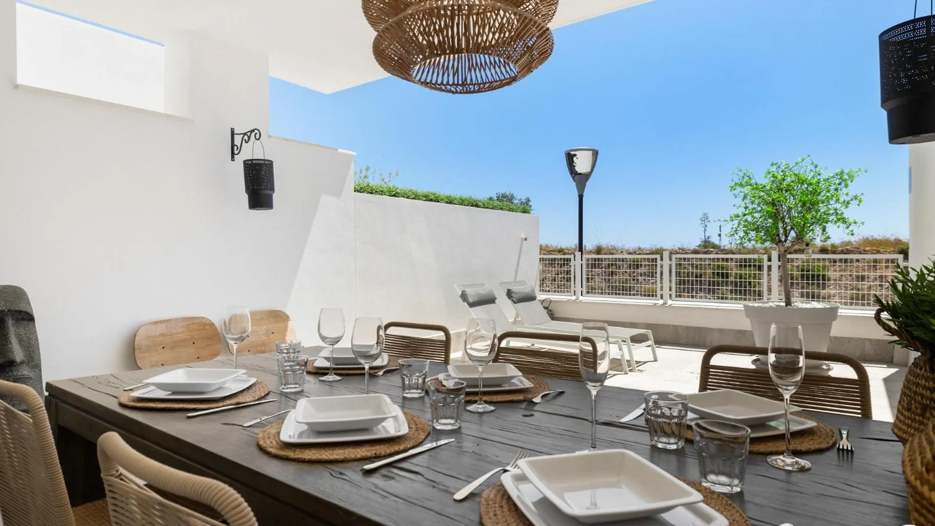 Vivi Homes - Blossom Pool, Gym & Terrace Benalmadena 0*,  Spain